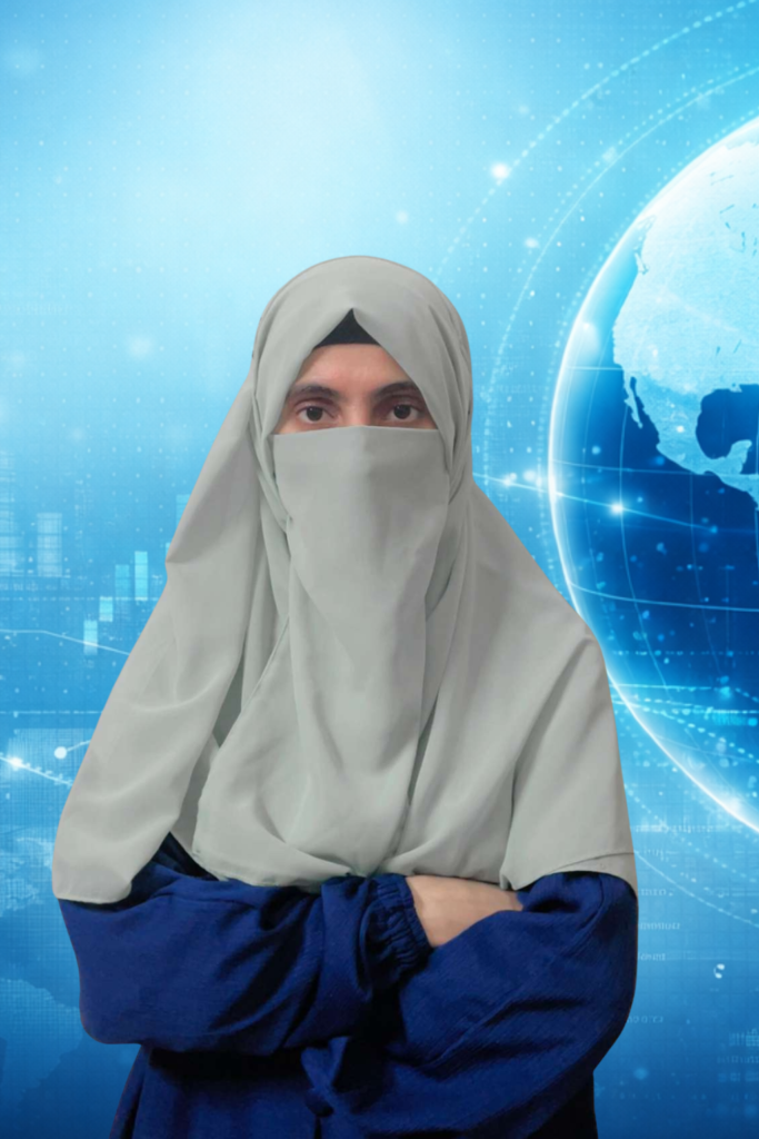 Mamoona Aziz is a creative Graphic Designer